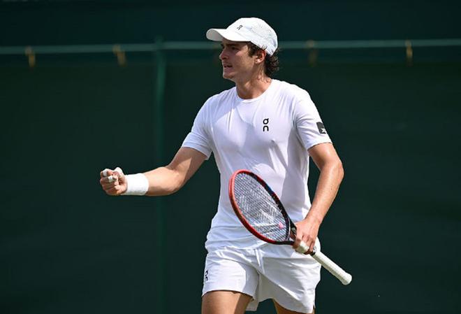 和队员们的 和队员们的