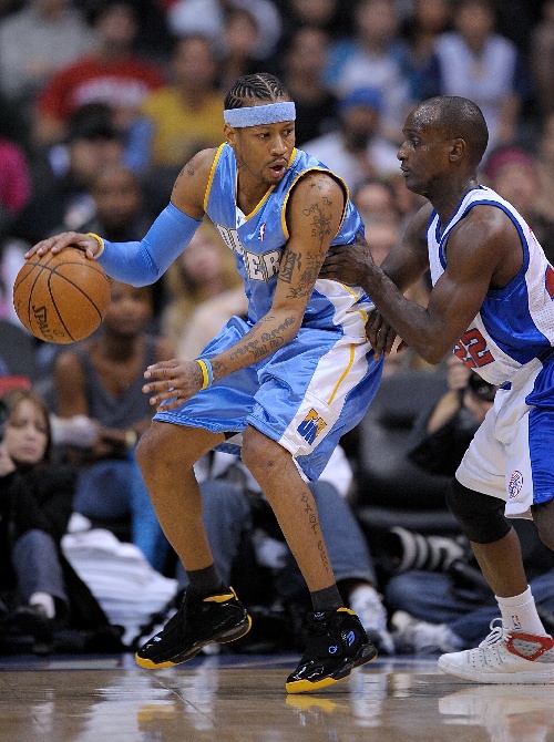 以荣誉为拐 以荣誉为拐